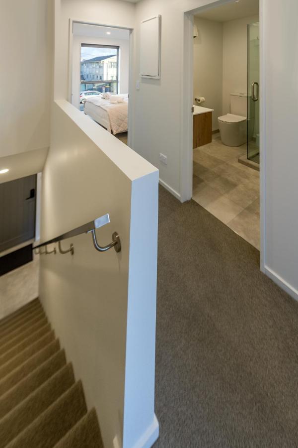 City Lights Retreat With Carpark 2 Bed 2 Bath Christchurch Exterior photo